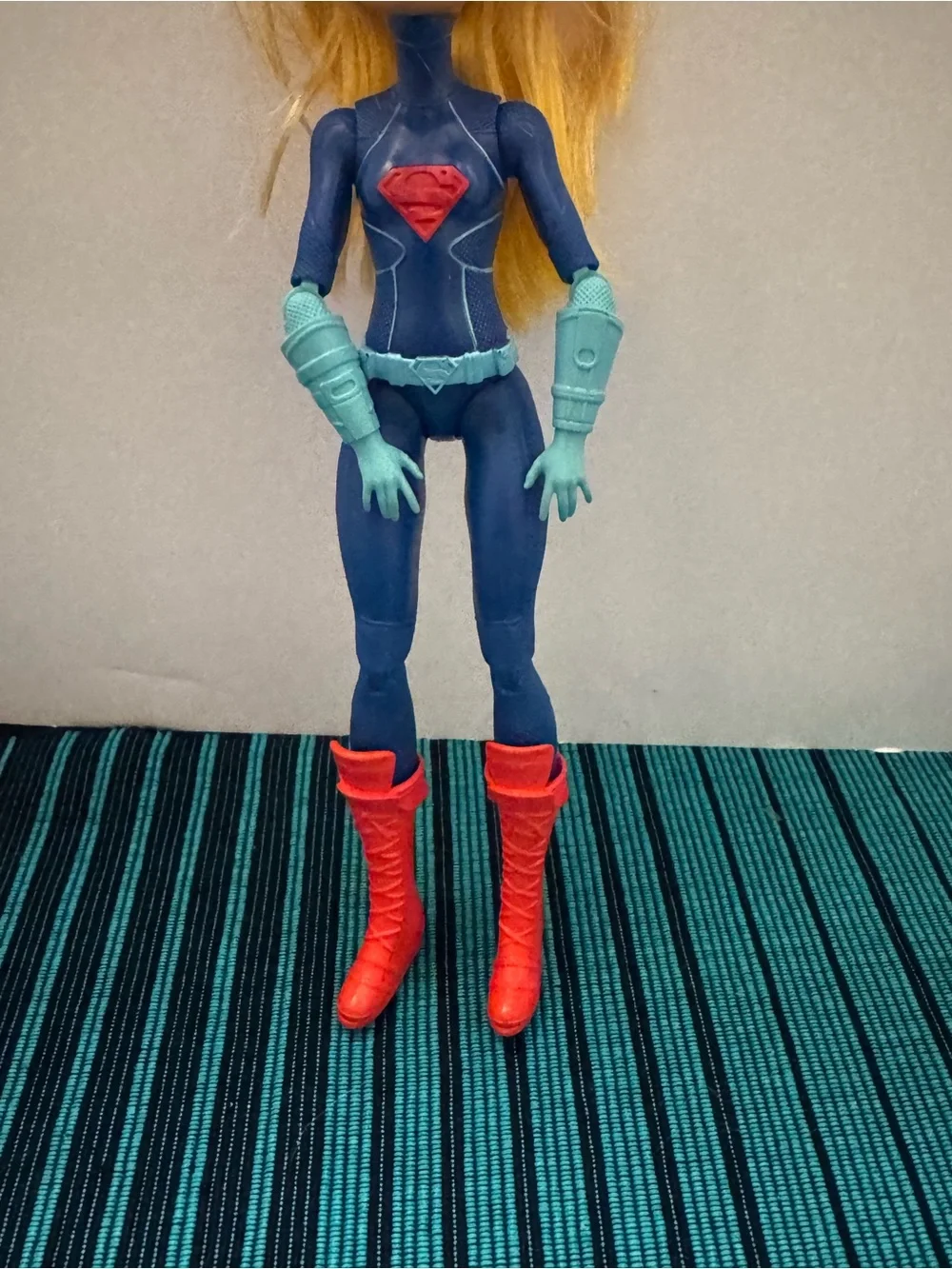 Mattel DC Super Hero Girls Mission Gear Supergirl Doll DC Comics